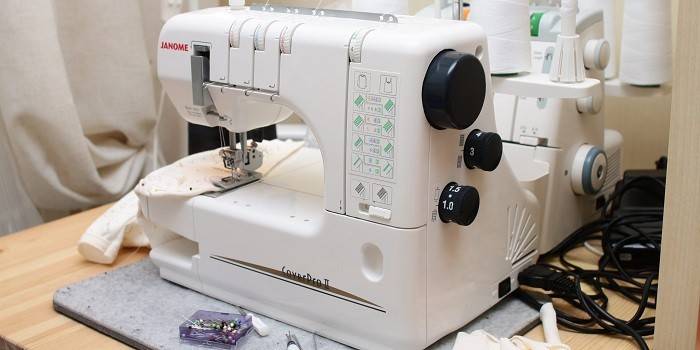 Maszyna do szycia Janome CoverPro 1000CP (CoverPro II)