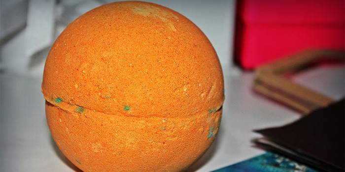 Bomba de banho laranja
