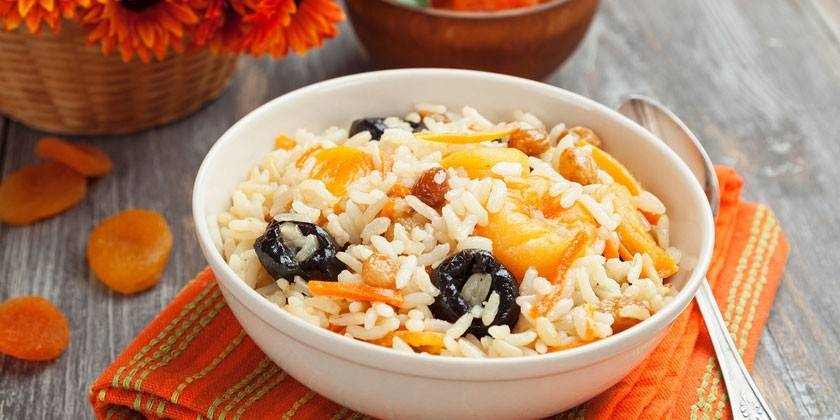 Pilaf com frutos secos