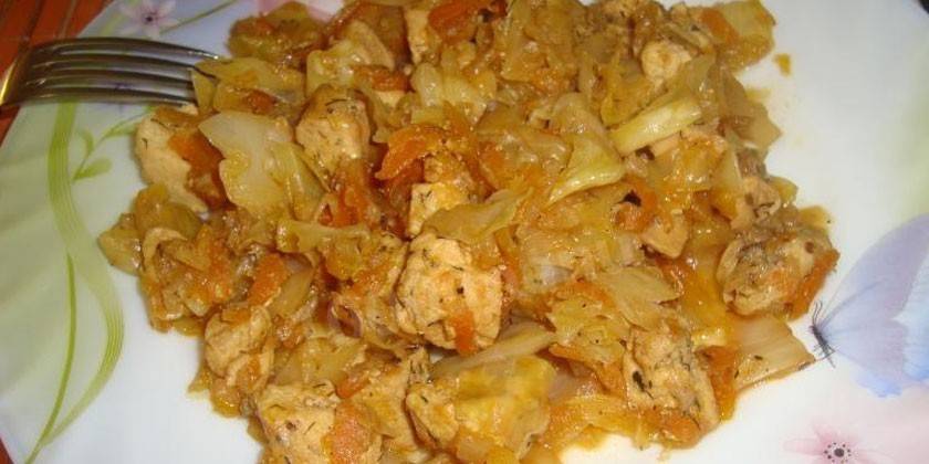 Carne de pollo con verduras