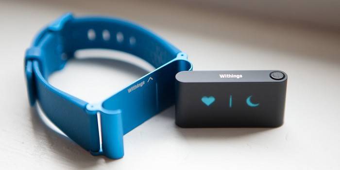Niebieska bransoletka fitness Withings Pulse O2