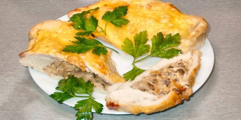 Pechuga De Pollo Rellena De Champiñones