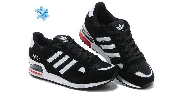 Adidas ZX-750 na pele