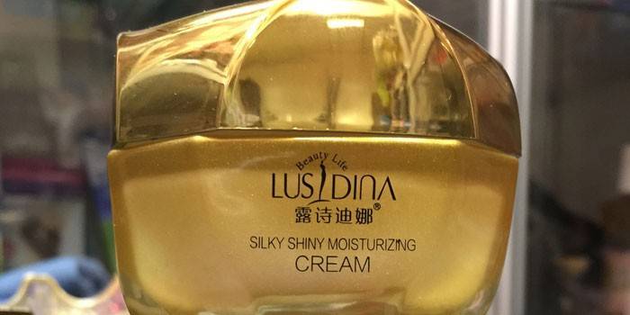 Snail Cream WHITE JADE SNAIL