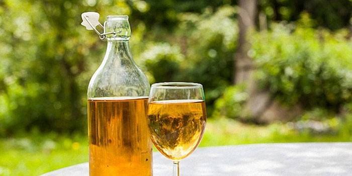 Vinho de mesa de pêra
