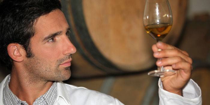 Ekspert od wina Sommelier