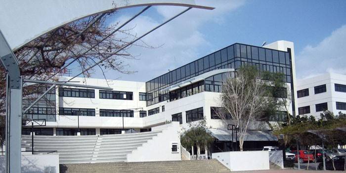 University of Nicosia