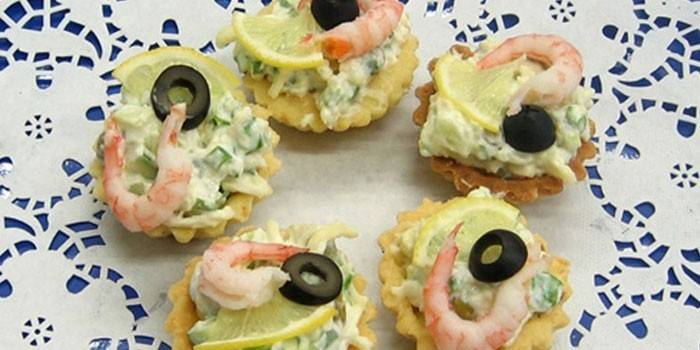 Canapés de camarão frito