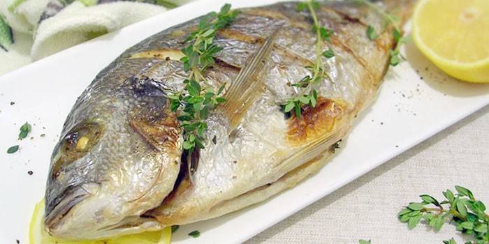 Trucha entera al horno