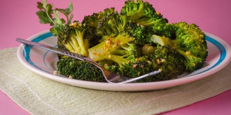 Brócoli frito con pan rallado