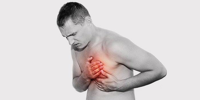 El pezón de un hombre duele