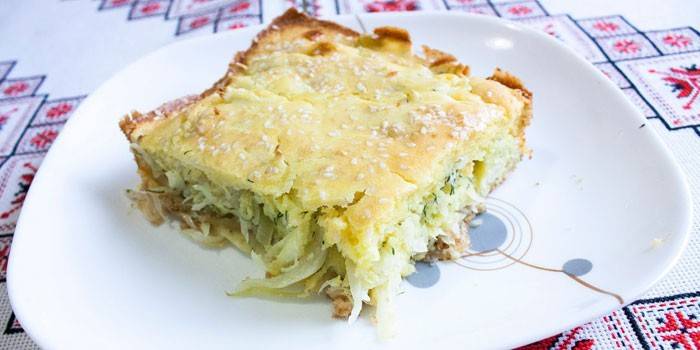 Ciasto z galaretką z kapustą na kefirze i majonezie