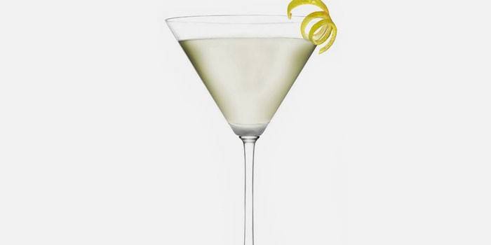 Com martini e champanhe